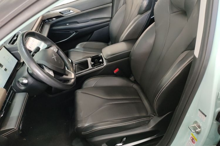 小鹏P5 2021款 550G中控内饰19