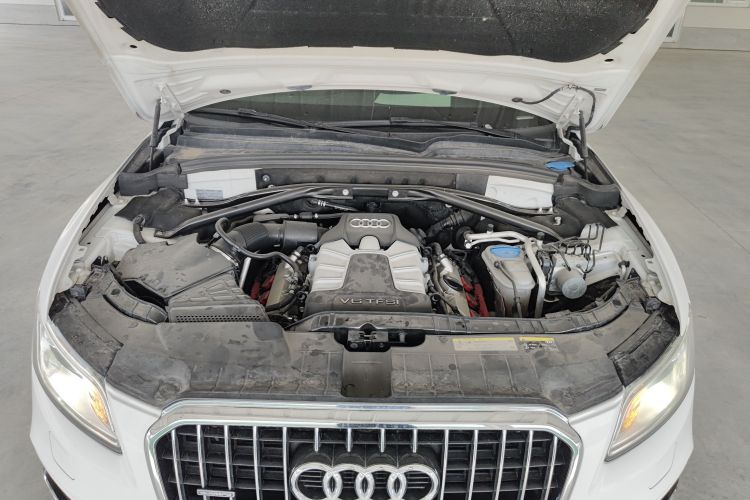 奥迪Q5(进口) 2013款 45 TFSI quattro 运动型局部细节24