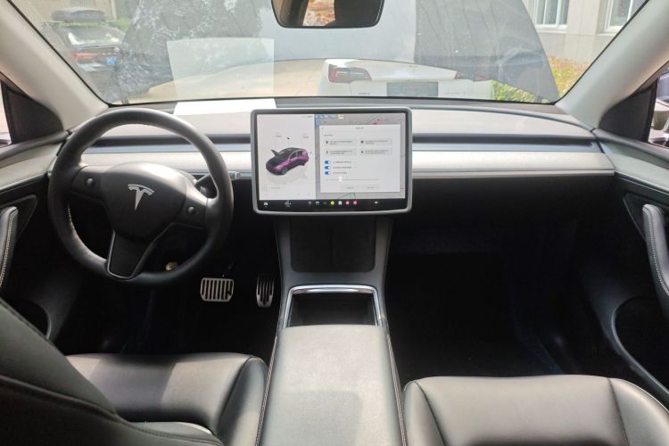 特斯拉 Model Y 2023款 后轮驱动版中控内饰7002