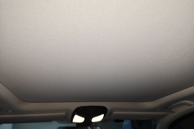 宝马i3 2022款 eDrive 35 L局部细节22