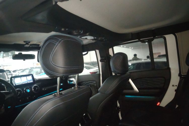 北京越野 北京BJ40 2024款 2.0T 城市猎人荣耀版局部细节22