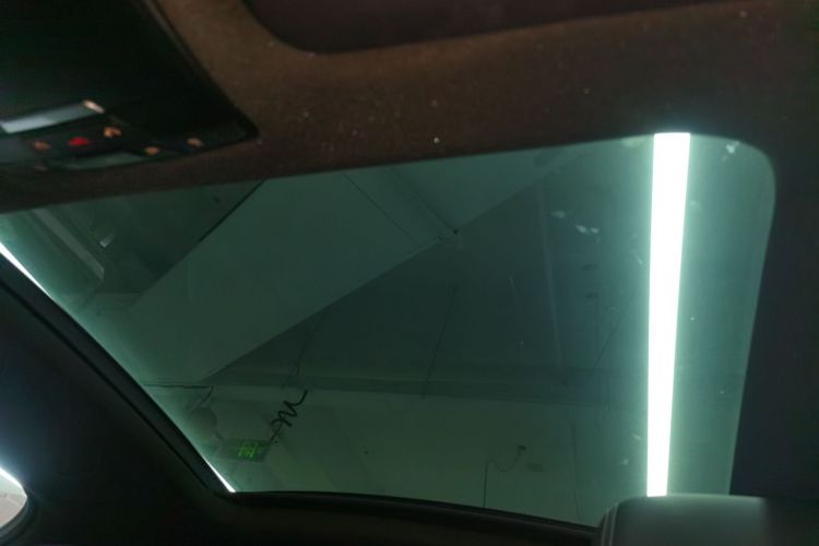 奔驰C级(进口) 2018款 C 200 轿跑车中控内饰22