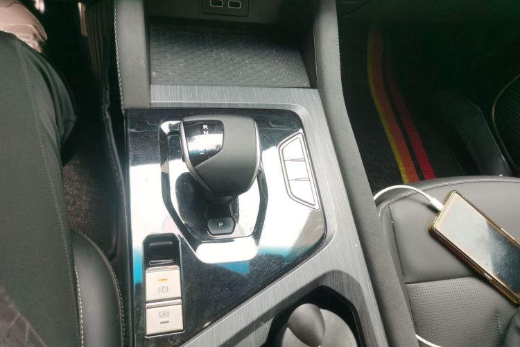 捷途X90 PLUS 2024款 1.6TD DCT别墅 5座局部细节18