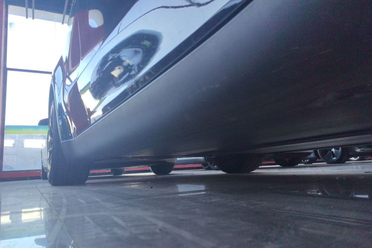 特斯拉 Model Y 2022款 改款 后轮驱动版局部细节9001