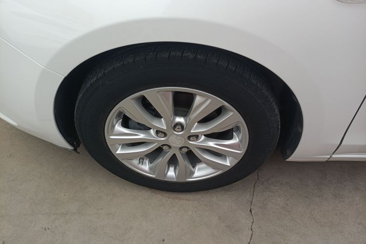 别克 英朗 2019款 15T 双离合互联精英型 国VI车身外观6007