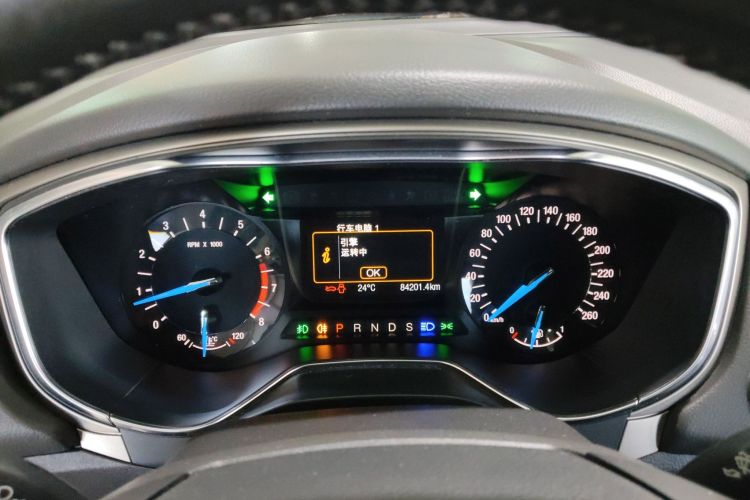 福特 蒙迪欧 2013款 2.0L GTDi200时尚型中控内饰14