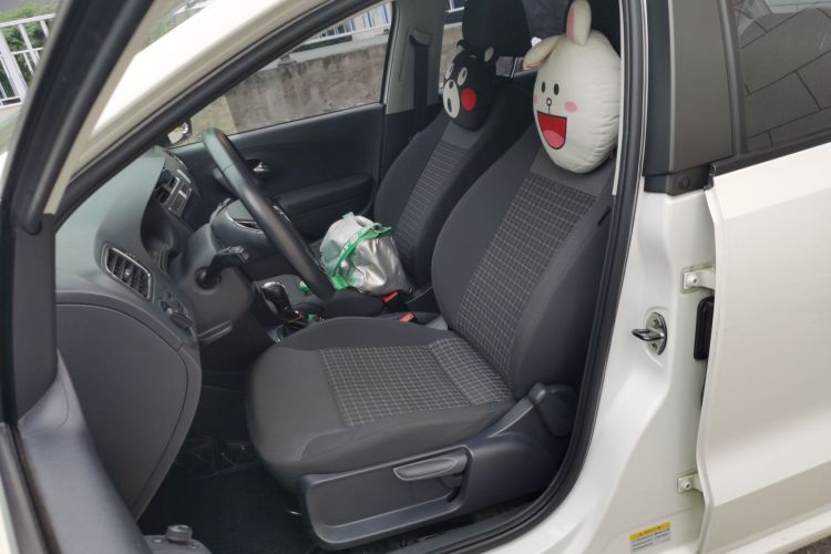 大众 Polo 2016款 1.6L 自动舒适型中控内饰19