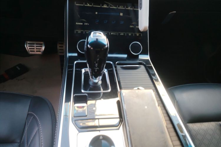 捷途X95 2020款 1.6T DCT探索Pro版 5座中控内饰18