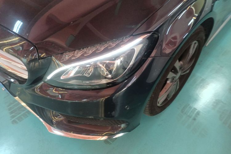 奔驰C级 2017款 C 200 L 运动版局部细节36