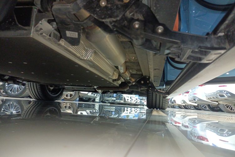 理想汽车 理想L8 2025款 Max 智能焕新版局部细节9001