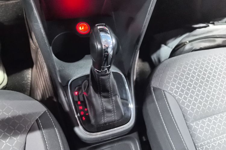 大众 2016款 1.6L Cross Polo 自动中控内饰18