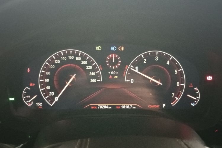 宝马5系 2019款 525Li 豪华套装局部细节14