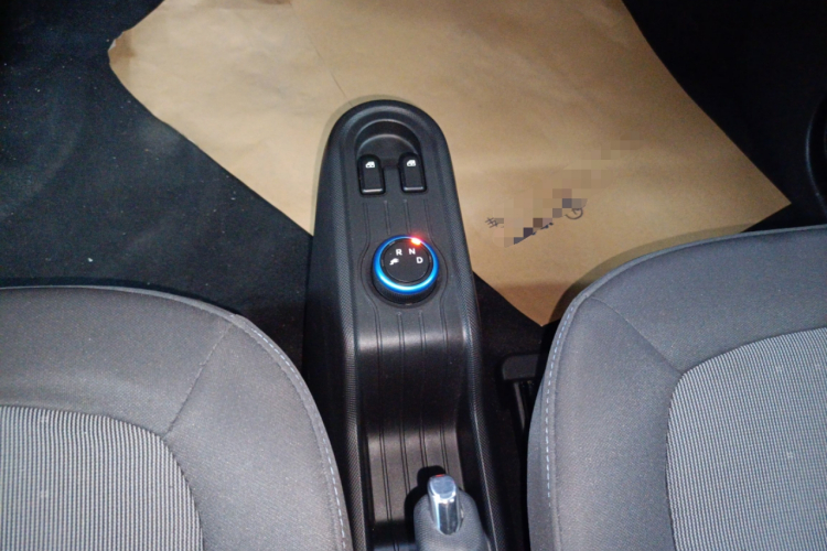 五菱汽车 宏光MINIEV 2020款 自在款 磷酸铁锂中控内饰18