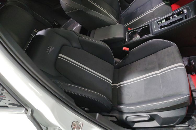 大众 高尔夫 2021款 280TSI DSG R-Line局部细节41