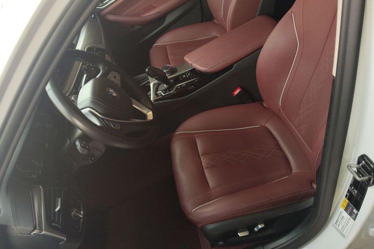 宝马5系新能源 2021款 535Le 豪华套装局部细节19