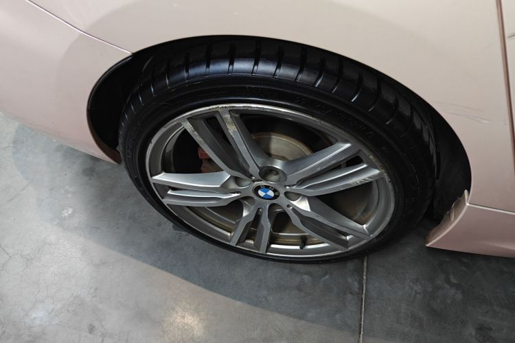 宝马1系 2019款 120i M运动套装车身外观6003