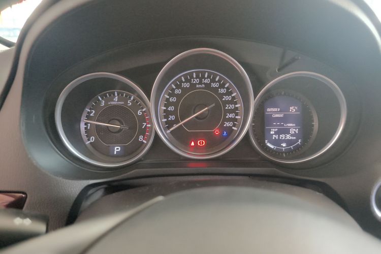 马自达 阿特兹 2014款 2.5L 蓝天尊崇版中控内饰14