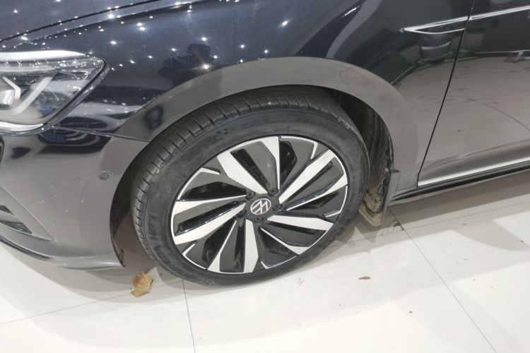 大众 帕萨特 2022款 330TSI 豪华版车身外观6007