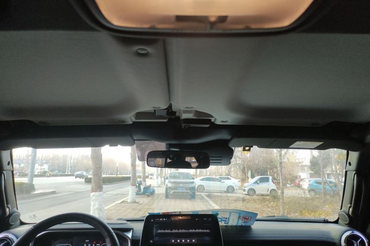 北京越野 北京BJ40 2019款 2.3T 自动四驱城市猎人版尊享型 国VI中控内饰22