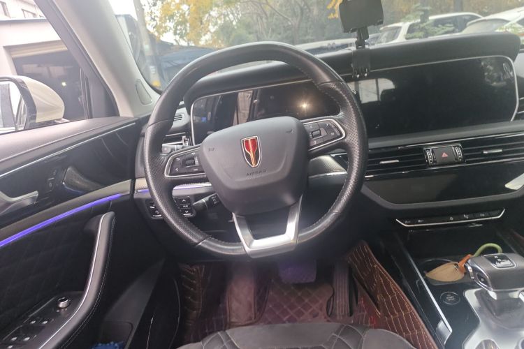 红旗HS5 2019款 2.0T 智联旗享版中控内饰13