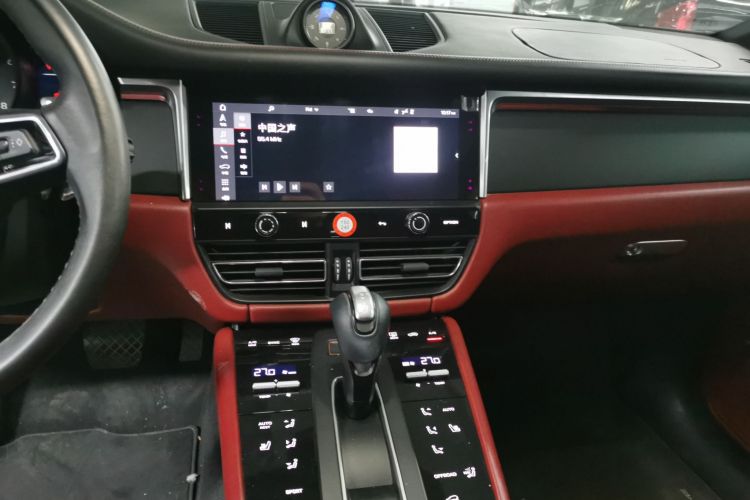 保时捷 2022款 Macan 2.0T中控内饰16