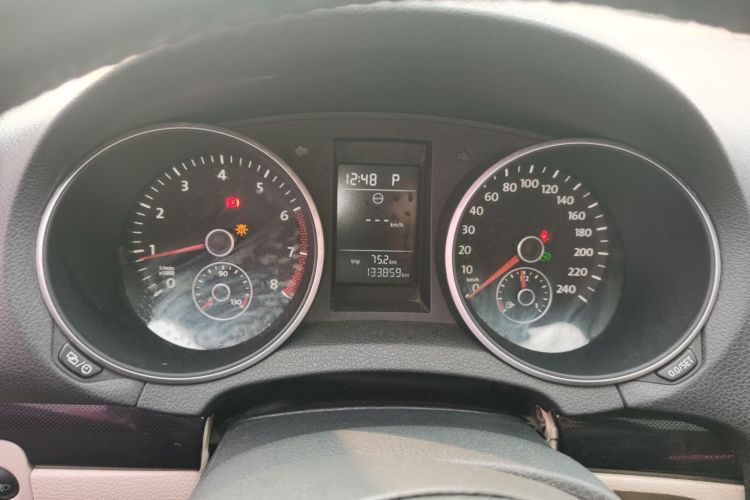 大众 高尔夫 2012款 1.6 自动舒适型中控内饰14