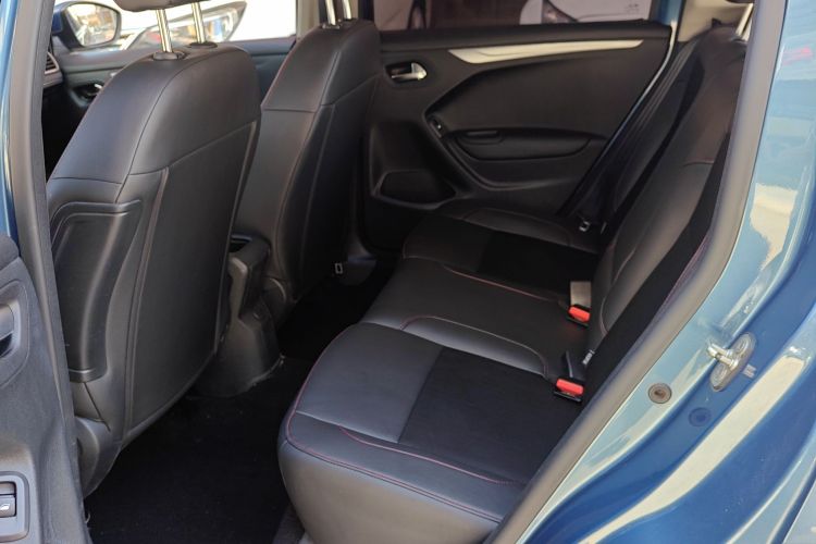 雪铁龙C3-XR 2015款 1.6L 自动先锋型中控内饰21