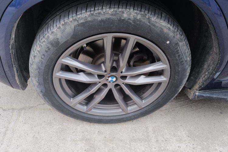 宝马X3 2020款  xDrive28i M运动套装车身外观6007