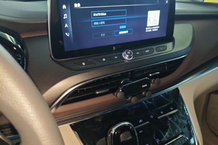 别克GL8 2023款 陆上公务舱 智享型局部细节16