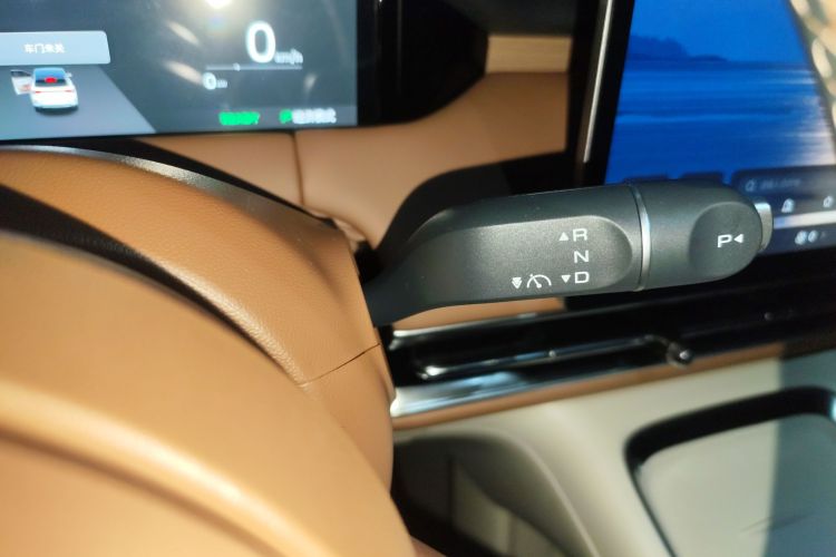 五菱汽车 缤果S 2025款 430km 尊享款中控内饰18