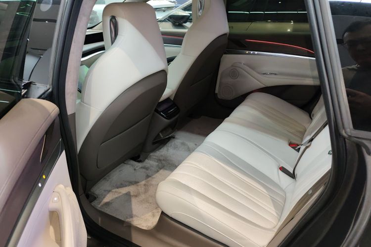 智己汽车 智己L7 2022款 Pro中控内饰7004