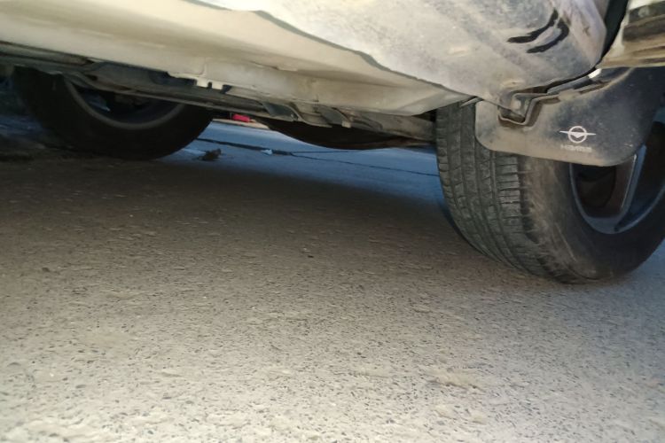 海马S5 2015款 1.6L 手动舒适型局部细节9001