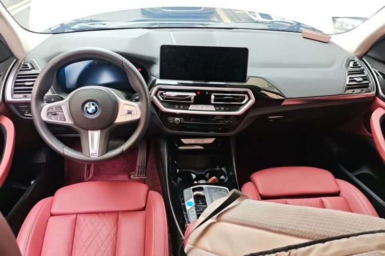 宝马iX3 2024款 领先型中控内饰12