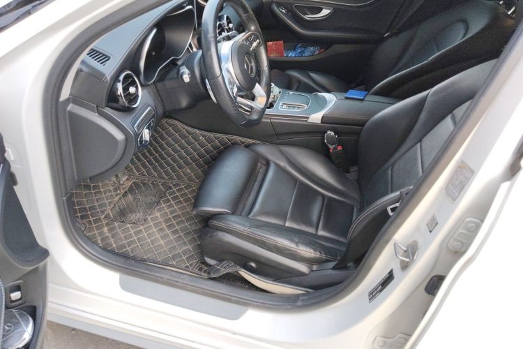 奔驰C级 2020款 C 200 L 时尚型运动版中控内饰7003