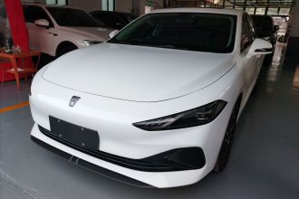 荣威D7 2023款 DMH 125km 超越版