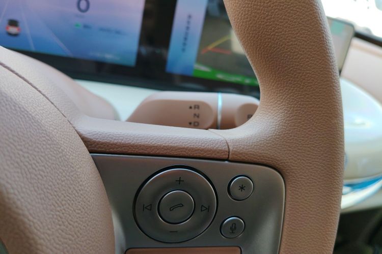 五菱汽车 五菱缤果 2025款 333km 灵犀互联款中控内饰18