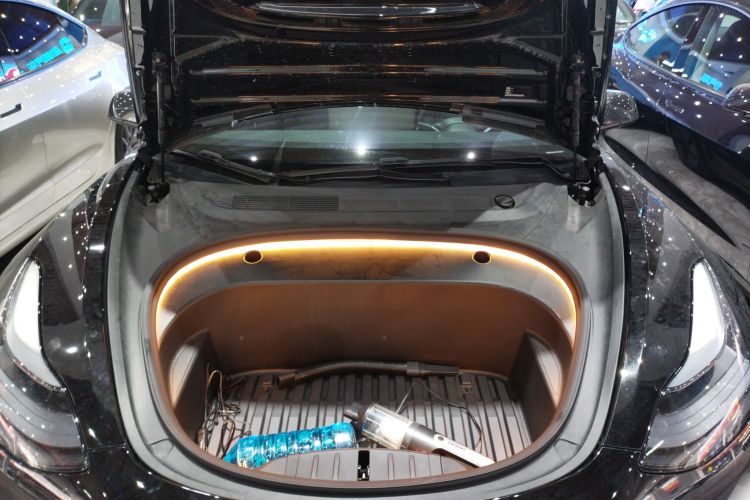 特斯拉 Model 3 2022款 后轮驱动版局部细节24