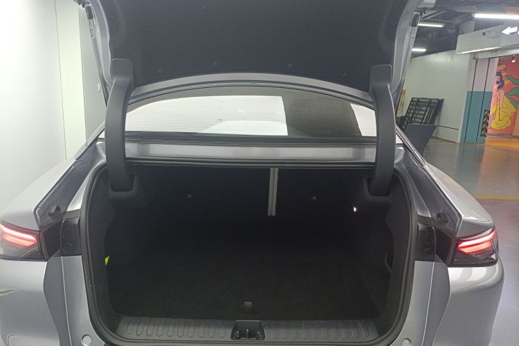 ARCFOX极狐 极狐 阿尔法S5 2024款 560MAX 185kW局部细节23