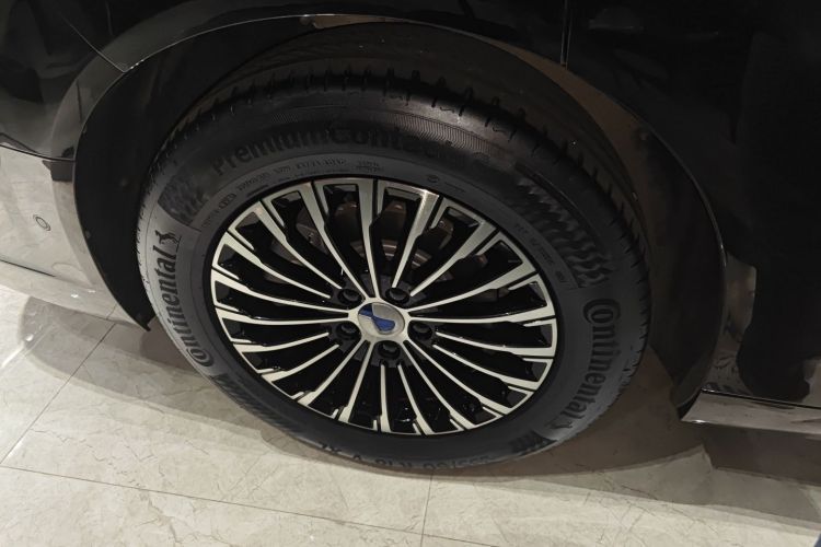 腾势D9 2024款 DM-i 980 四驱旗舰型车身外观6008