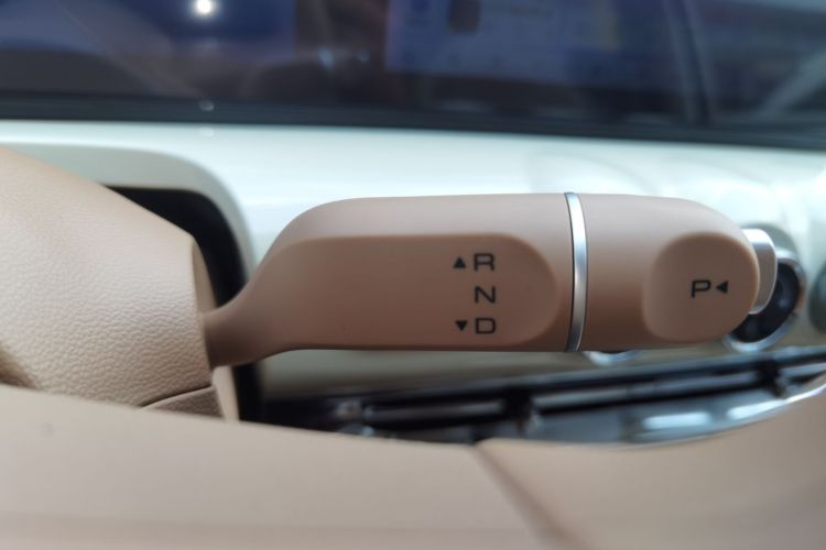 五菱汽车 五菱缤果 2025款 333km 灵犀互联款中控内饰18