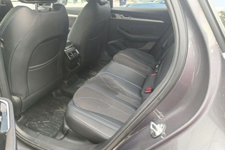 吉利汽车 星瑞 2025款 东方曜 2.0TD 望月版中控内饰7004