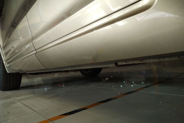 理想汽车 理想ONE 2020款 增程6座版局部细节9002