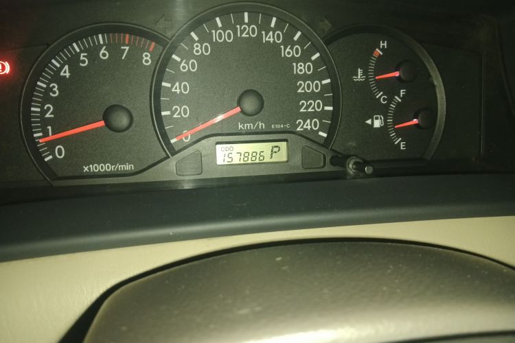 丰田 花冠 2011款 1.6L 自动豪华版中控内饰15