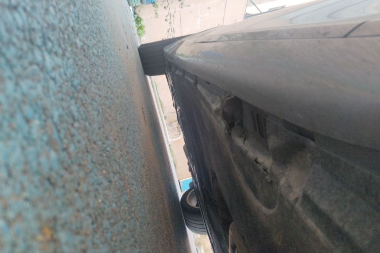 宝马7系 2014款 730Li 臻享型局部细节9001