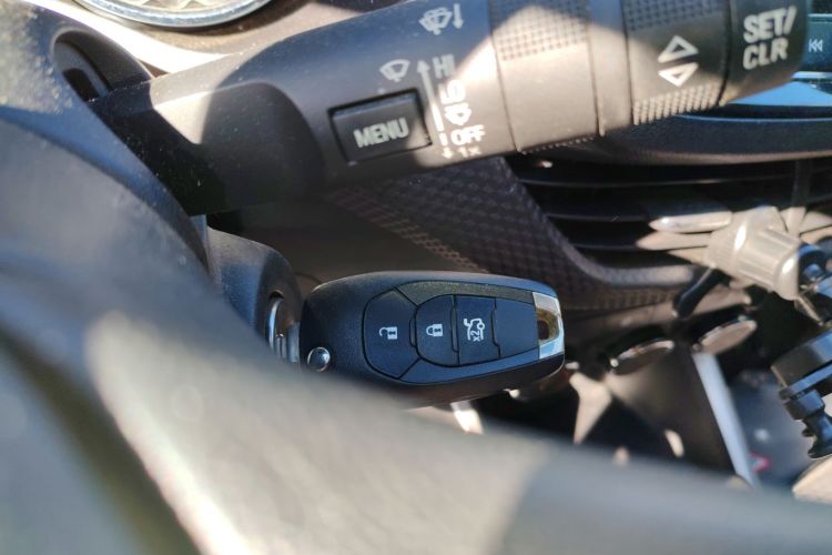 雪佛兰 科沃兹 2022款 325T 自动欣悦版中控内饰11