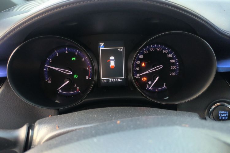 丰田C-HR 2018款 2.0L 领先天窗版 国VI中控内饰14