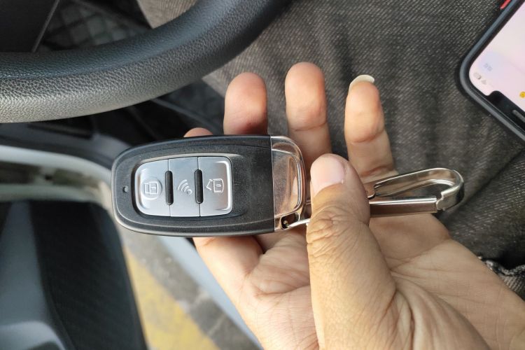 大众 宝来 2021款 1.5L 自动时尚智联版中控内饰11