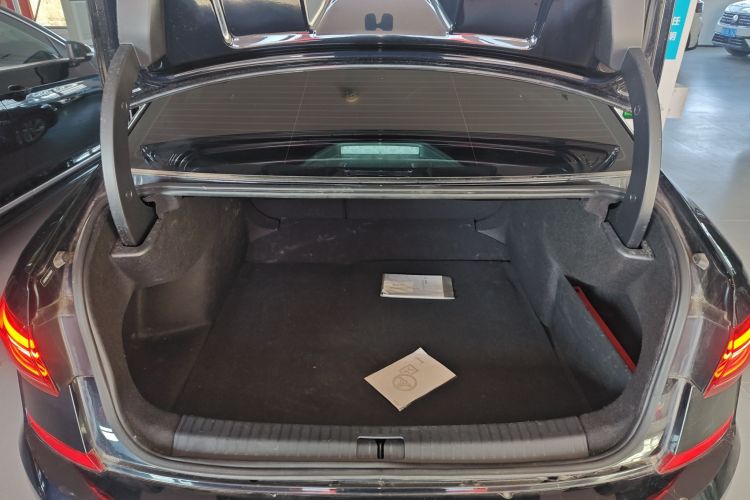 大众 帕萨特 2024款 280TSI 商务版机舱底盘23