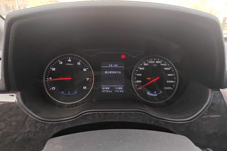 江淮瑞风 瑞风M4 2016款 2.0L 手动豪华智能型中控内饰14