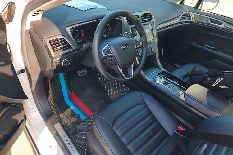 福特 蒙迪欧 2018款 EcoBoost 180 智控时尚型 国VI中控内饰7003
